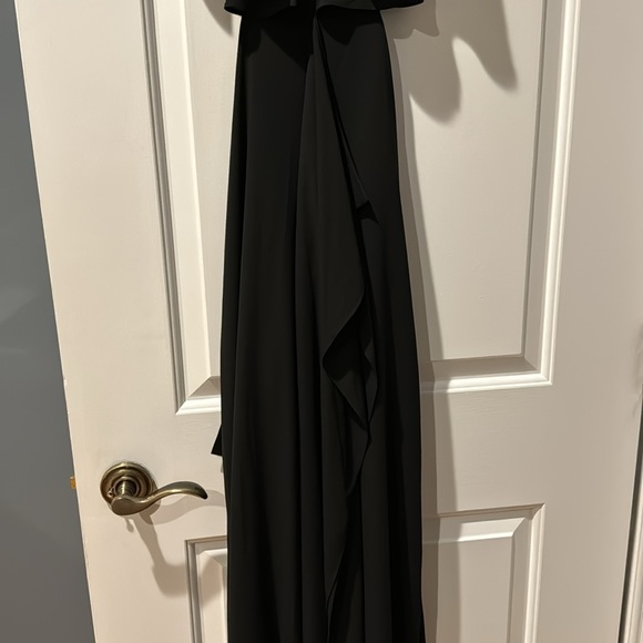 BCBGMAXAZRIA FIONA Gown silky georgette embellished SZ 6 NWT - Picture 8 of 16